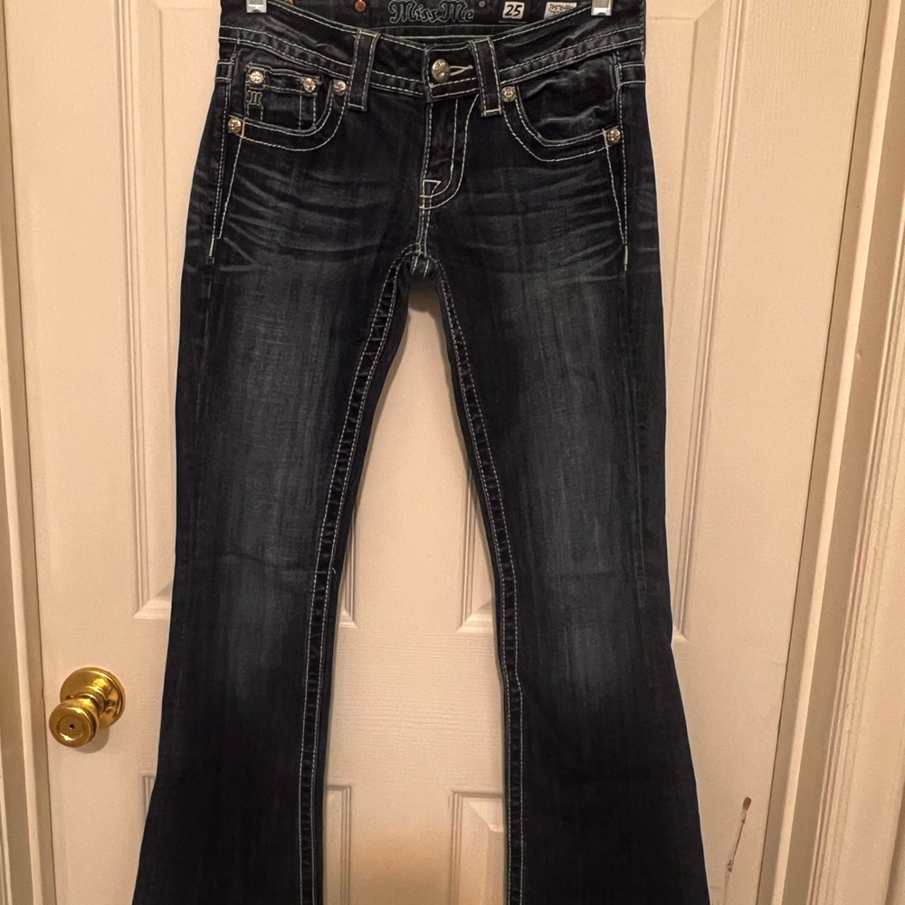 Miss Me Jeans - Picture 2 of 5